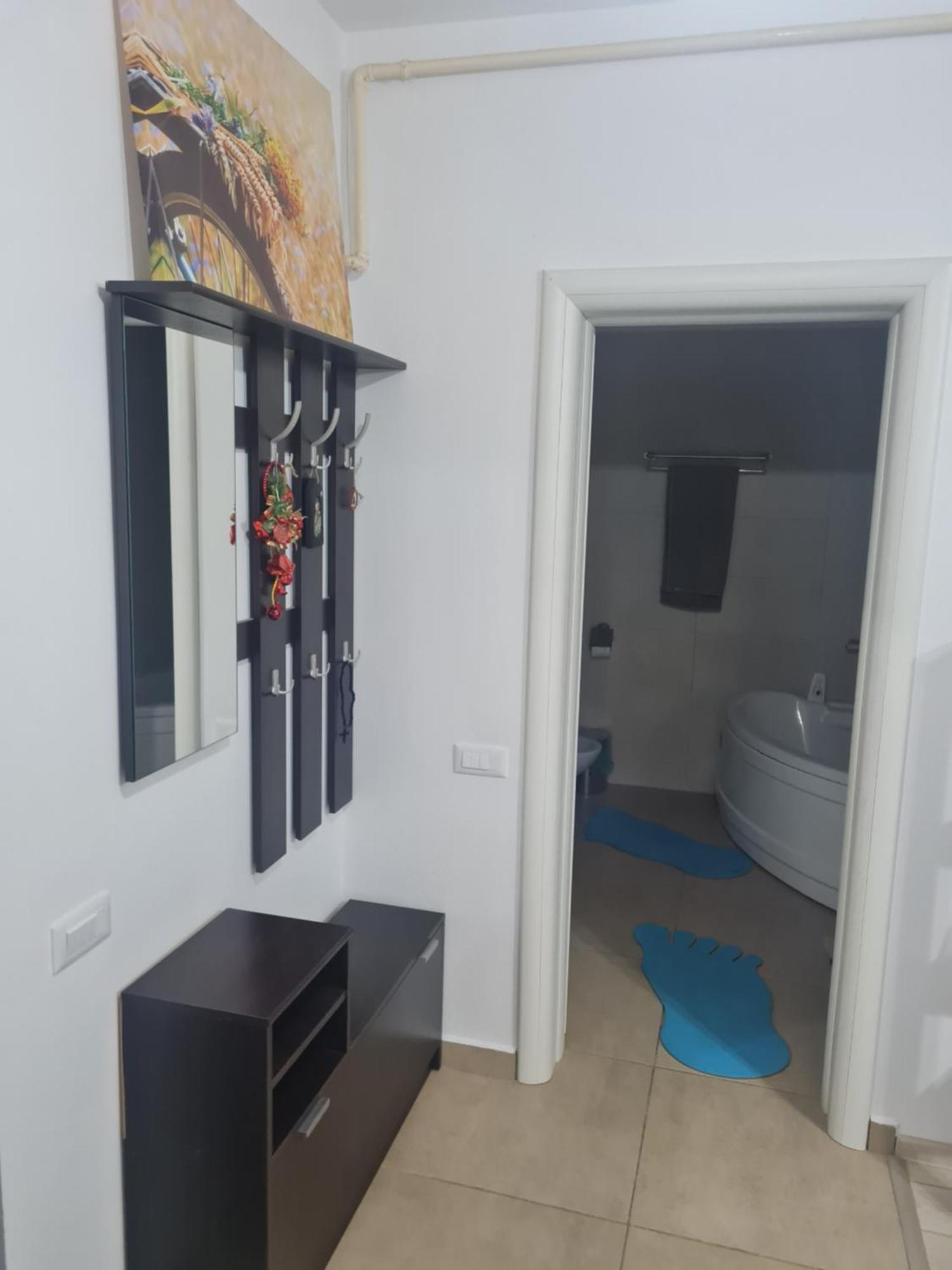 Luxury 1 Bedroom Apartment Rosu ภายนอก รูปภาพ